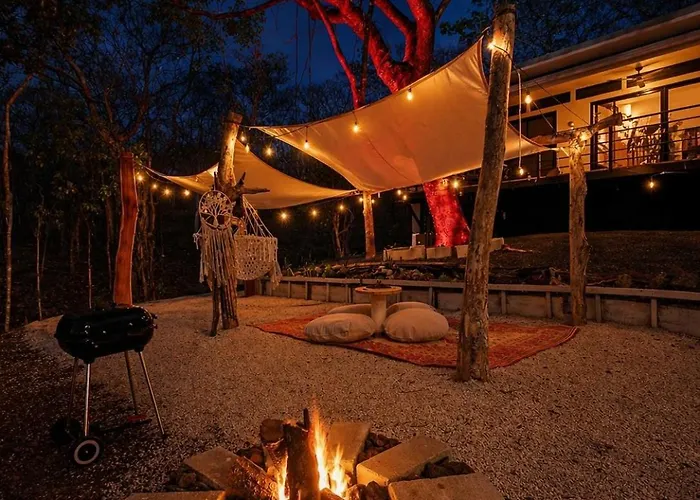 Casa Jungle Escape With Private Hot Tub Near The *
